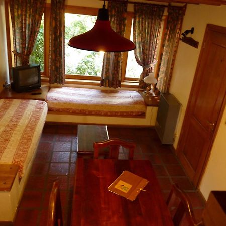 Apart Hotel Robles Del Sur San Martín de los Andes Buitenkant foto