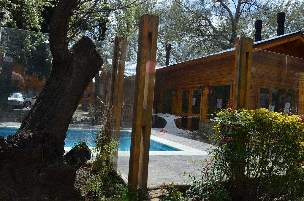 Apart Hotel Robles Del Sur San Martín de los Andes Buitenkant foto