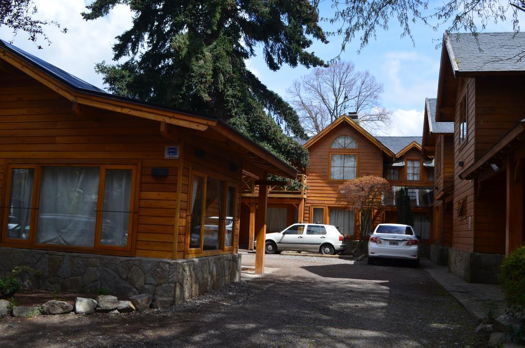 Apart Hotel Robles Del Sur San Martín de los Andes Buitenkant foto