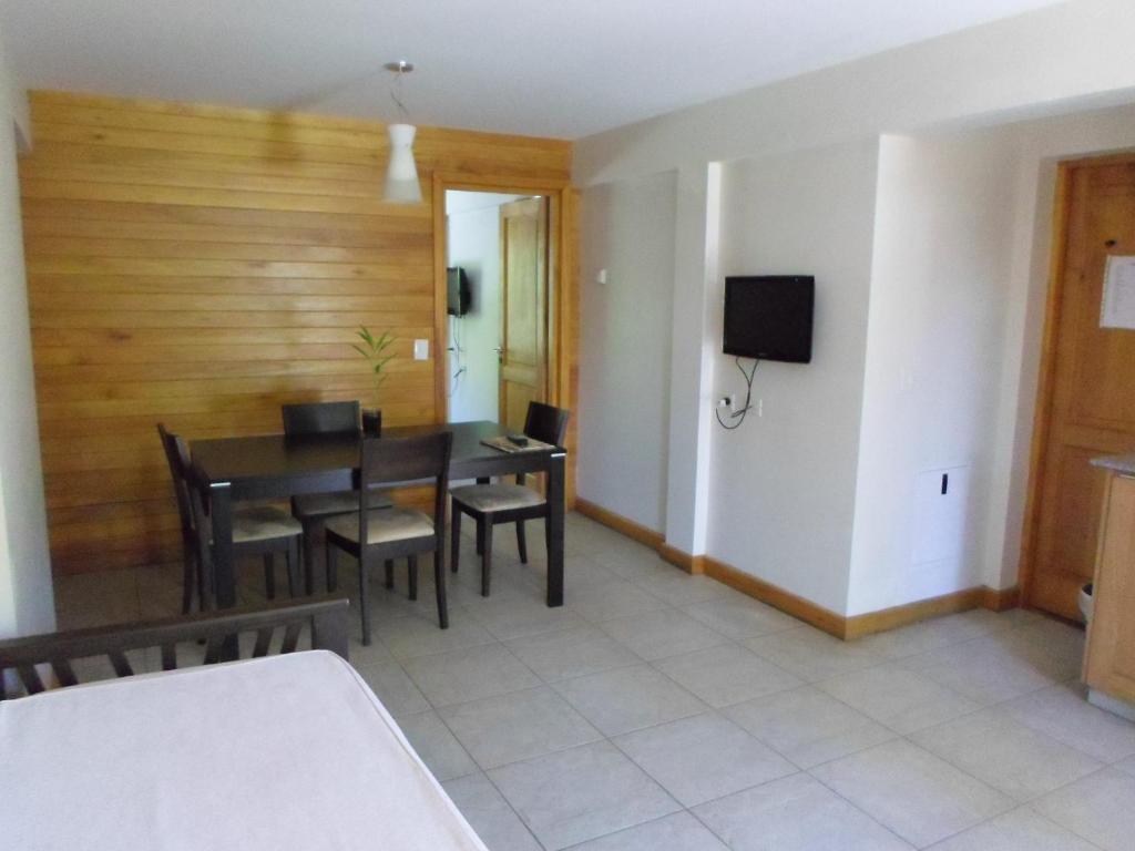 Apart Hotel Robles Del Sur San Martín de los Andes Kamer foto